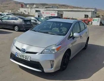 Toyota Prius 2014 Tbilisi