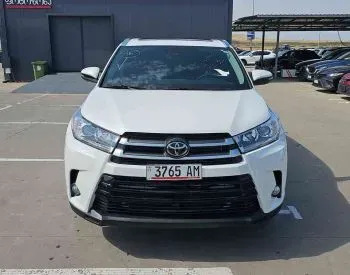 Toyota Highlander 2017 თბილისი