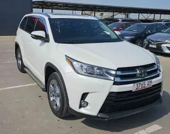 Toyota Highlander 2017 Tbilisi