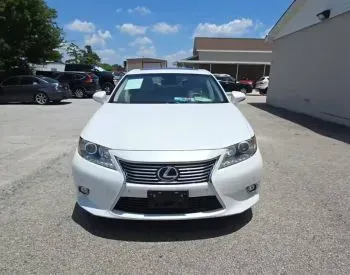 Lexus ES 2015 Тбилиси