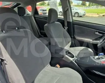 Toyota Prius 1.8L 2014 Тбилиси - изображение 5