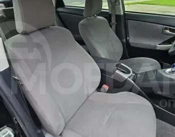 Toyota Prius 1.8L 2015 Тбилиси - изображение 5