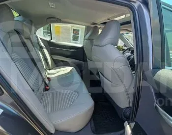 Toyota Camry 2.5L 2018 Тбилиси - изображение 7