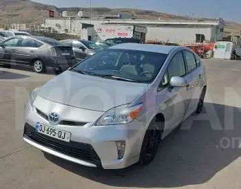 Toyota Prius 1.8L 2014 Тбилиси - изображение 1