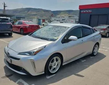 Toyota Prius 2020 Тбилиси