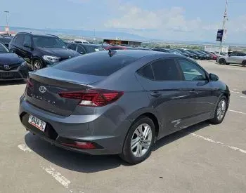 Hyundai Elantra 2020 Тбилиси