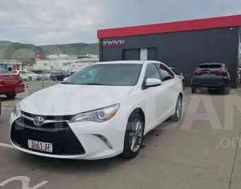 Toyota Camry 2.5L 2015 Тбилиси - изображение 1