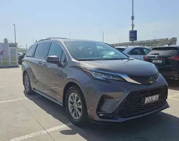 Toyota Sienna 2021 Тбилиси