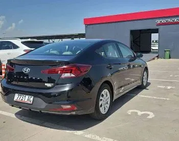 Hyundai Elantra 2019 Тбилиси