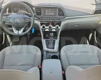 Hyundai Elantra 2019 Tbilisi - photo 8