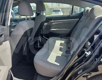 Hyundai Elantra 2019 Tbilisi - photo 7