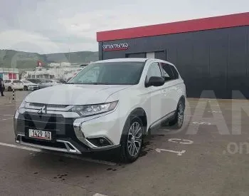 Mitsubishi Outlander 2017 თბილისი - photo 1