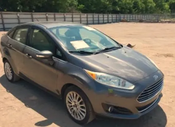 Ford Fiesta 2015 Тбилиси