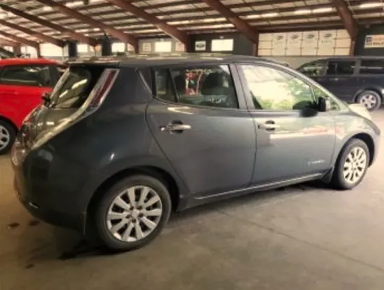 Nissan Leaf 2013 Tbilisi