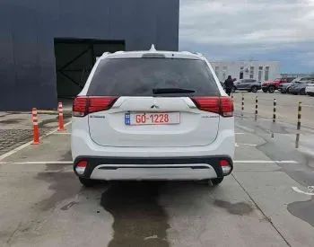 Mitsubishi Outlander 2019 Тбилиси