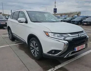 Mitsubishi Outlander 2019 Тбилиси