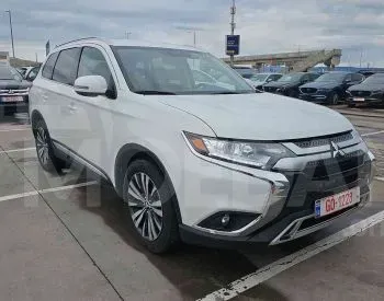 Mitsubishi Outlander 2019 თბილისი - photo 3