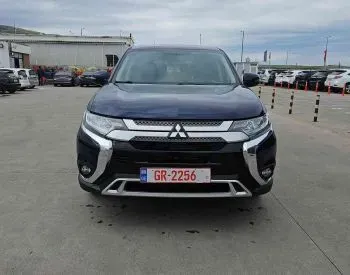 Mitsubishi Outlander 2019 Тбилиси