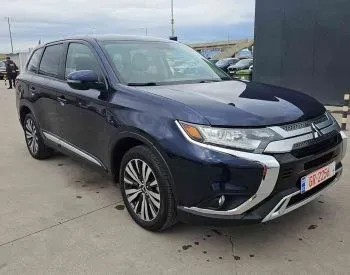 Mitsubishi Outlander 2019 Тбилиси