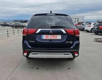 Mitsubishi Outlander 2019 Тбилиси