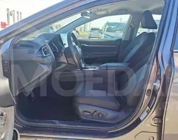 Toyota Camry 2.5L 2021 Тбилиси - изображение 10
