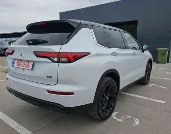 Mitsubishi Outlander 2023 თბილისი