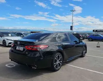 Toyota Camry 2018 თბილისი