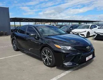 Toyota Camry 2018 თბილისი