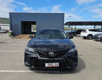 Toyota Camry 2018 თბილისი