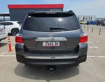 Toyota Highlander 2014 Тбилиси