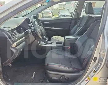 Toyota Camry 2.5L 2016 Тбилиси - изображение 9