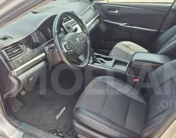 Toyota Camry 2.5L 2016 Тбилиси - изображение 10