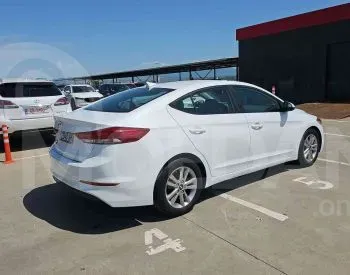 Hyundai Elantra 2017 Tbilisi - photo 4