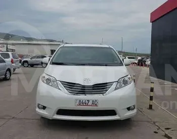 Toyota Sienna 3.5L 2015 თბილისი - photo 2