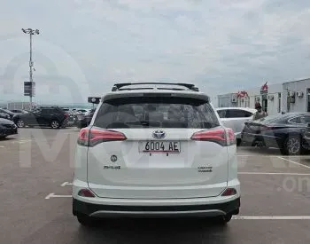 Toyota RAV4 2.5L 2017 Tbilisi - photo 5