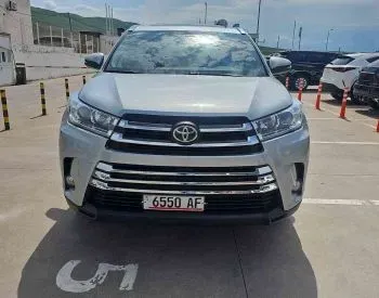 Toyota Highlander 2017 თბილისი