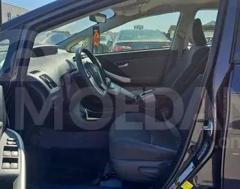 Toyota Prius 1.8L 2013 Тбилиси - изображение 9