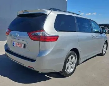 Toyota Sienna 2020 Тбилиси