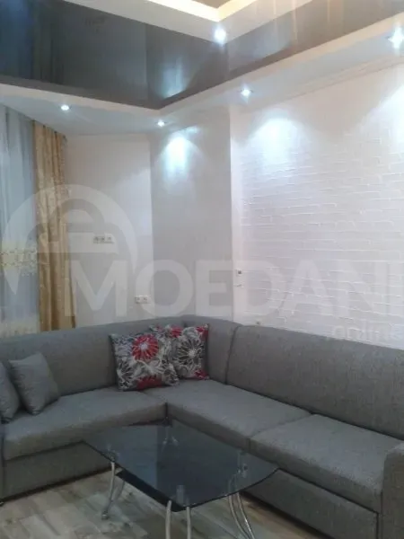 Сдам 3-комн. квартиру на сутки в Батуми  90м² 6/25 эт. Батуми - изображение 2