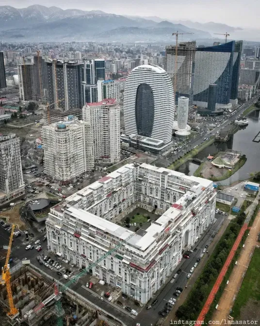 Сдам 3-комн. квартиру на сутки в Батуми  65м² 4/12 эт. Батуми - изображение 11