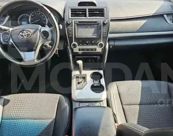 Toyota Camry 2.5L 2014 Тбилиси - изображение 9