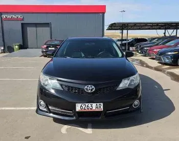 Toyota Camry 2014 თბილისი