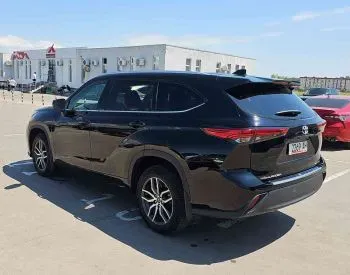 Toyota Highlander 2022 თბილისი