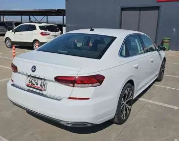 Volkswagen Passat 2 2021 თბილისი