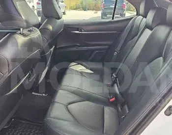 Toyota Camry 2.5L 2020 Тбилиси - изображение 8