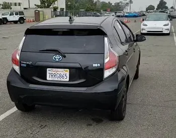 Toyota Prius C 2016 Tbilisi