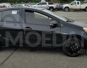 Toyota Prius C 1.5L 2016 Тбилиси - изображение 5