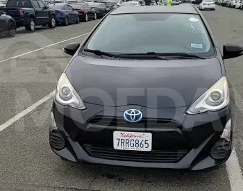 Toyota Prius C 1.5L 2016 Тбилиси - изображение 1