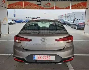 Hyundai Elantra 2020 Тбилиси