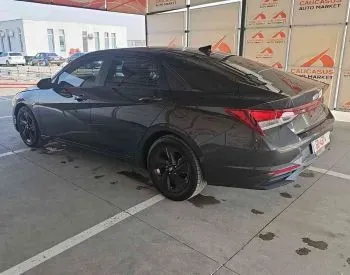 Hyundai Elantra 2021 თბილისი